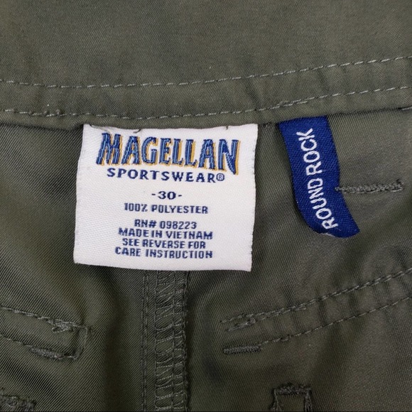 Magellan Mens Round Rock Utility Shorts - Picture 8 of 9